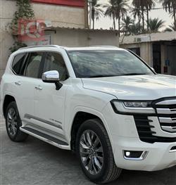 تويوتا لاندكروزر